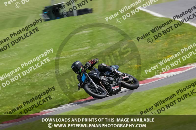 cadwell no limits trackday;cadwell park;cadwell park photographs;cadwell trackday photographs;enduro digital images;event digital images;eventdigitalimages;no limits trackdays;peter wileman photography;racing digital images;trackday digital images;trackday photos